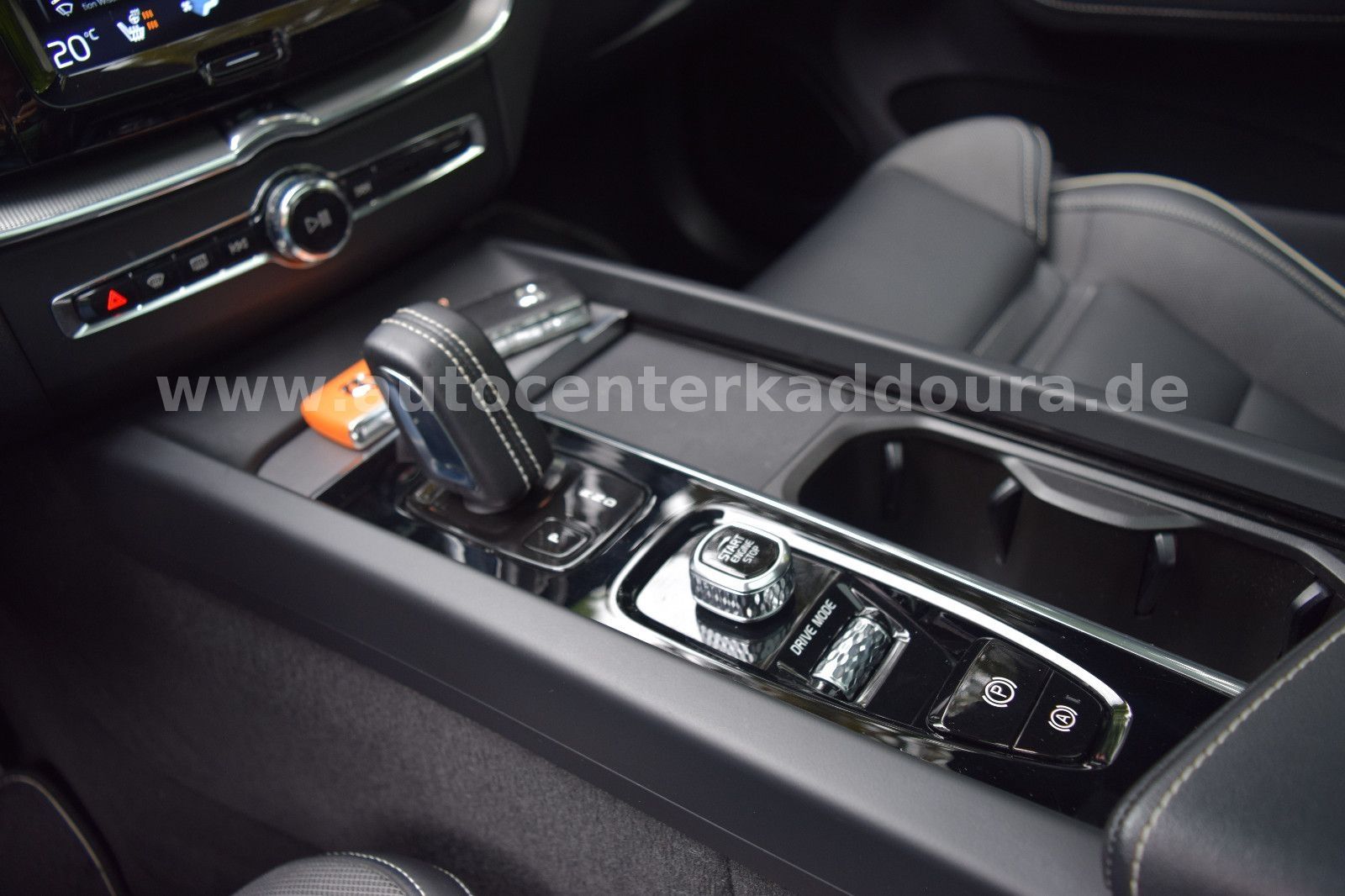 Volvo XC60 T8R DesignPlug-InHybridAWD,Pano,St-Heiz,H/K
