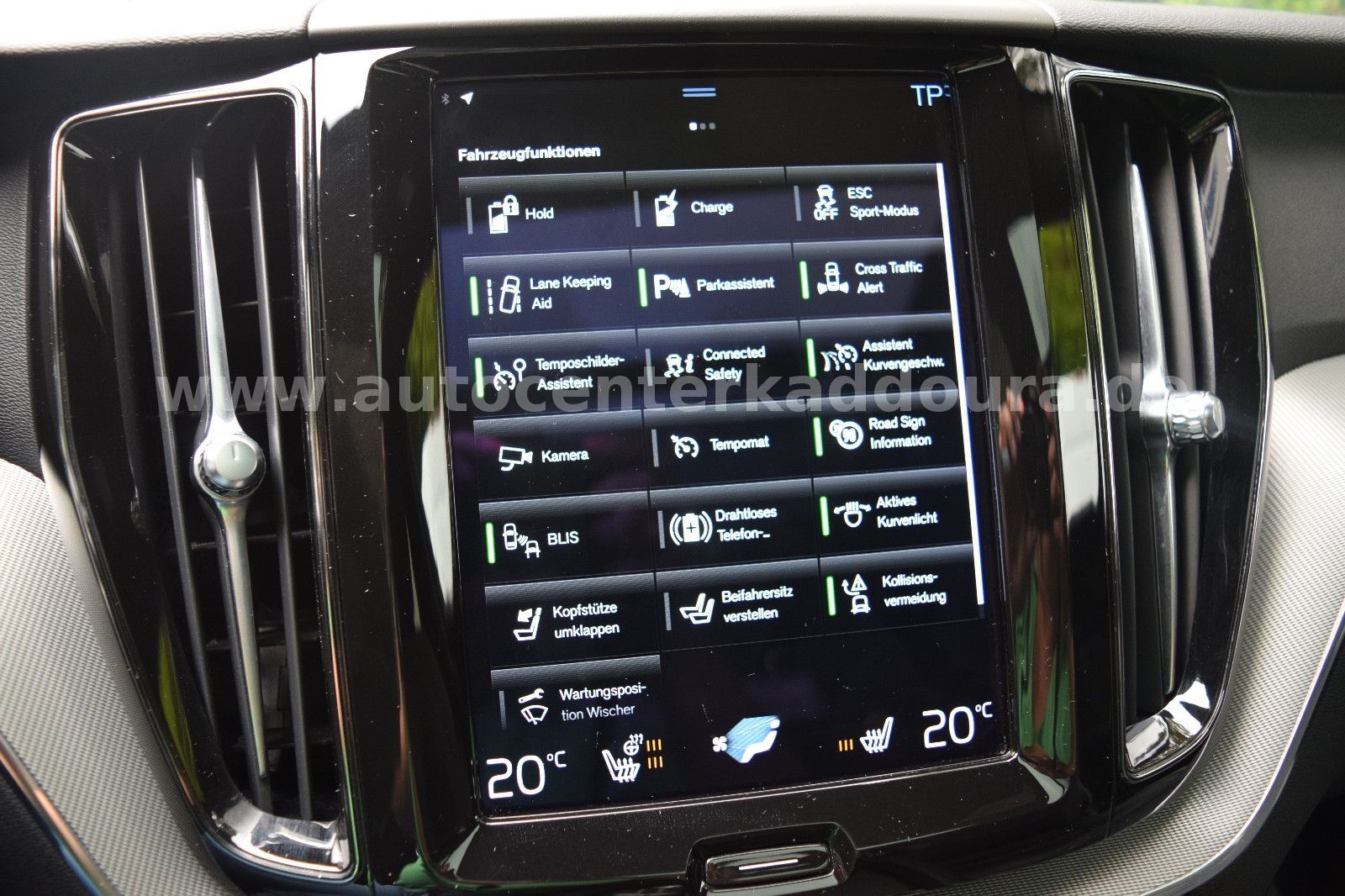Volvo XC60 T8R DesignPlug-InHybridAWD,Pano,St-Heiz,H/K