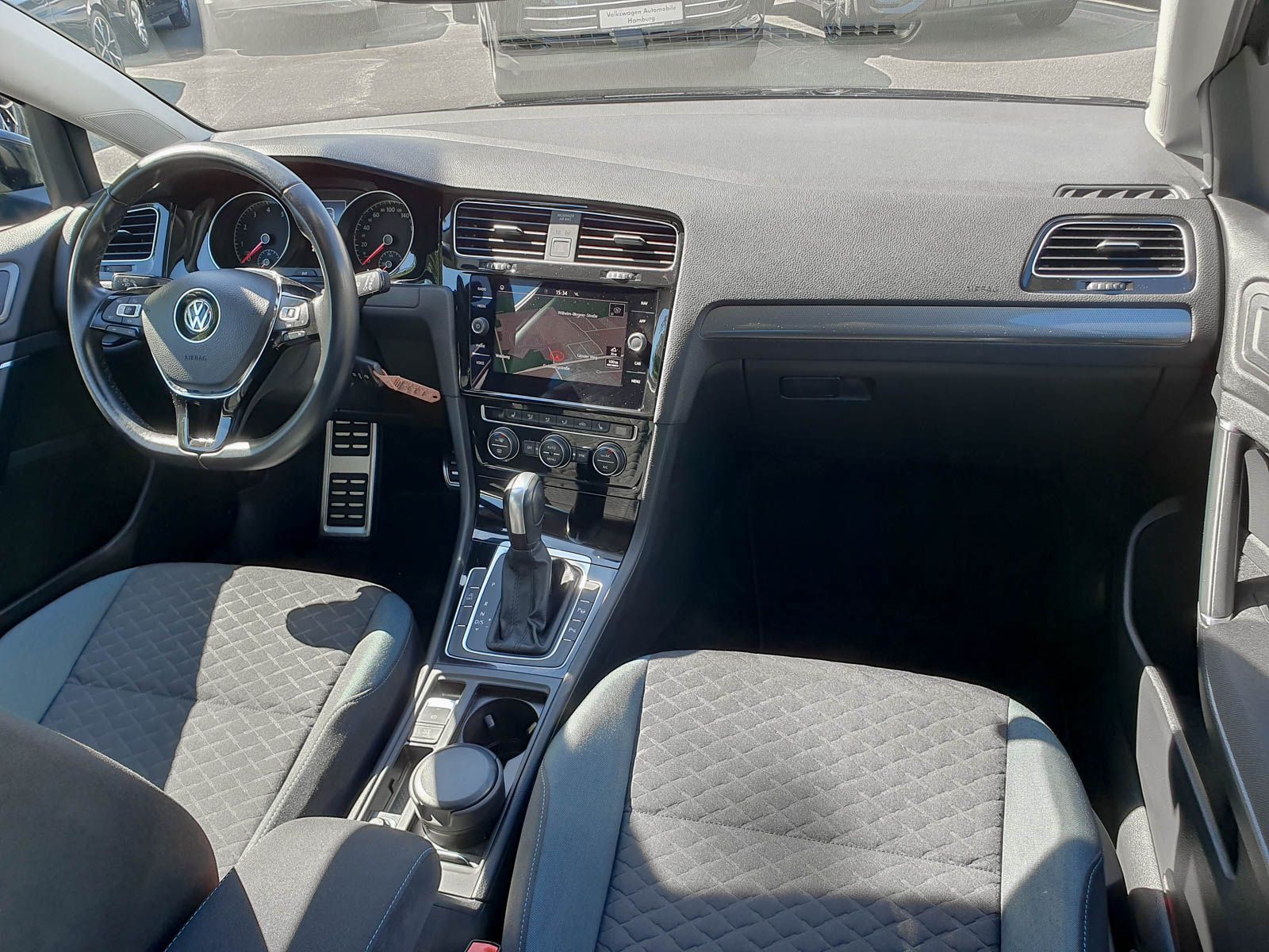 VW Golf VII 1.5 TSI DSG  IQ.DRIVE Ganzjahresreifen