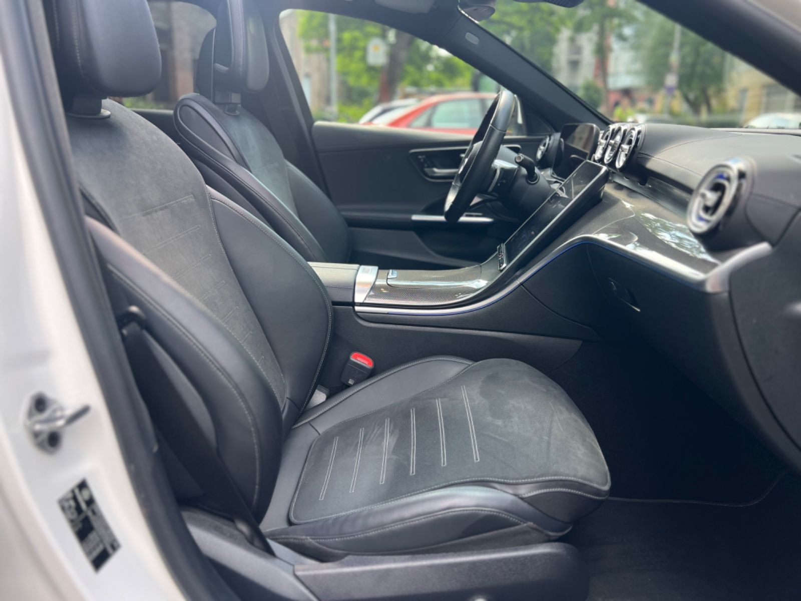 Mercedes C300 AMG Pano*HUD*Memory*Distronic*360*Keyless