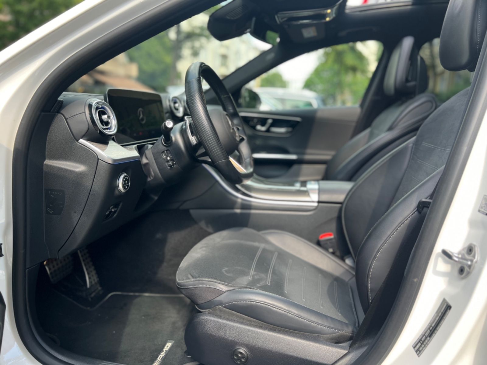 Mercedes C300 AMG Pano*HUD*Memory*Distronic*360*Keyless