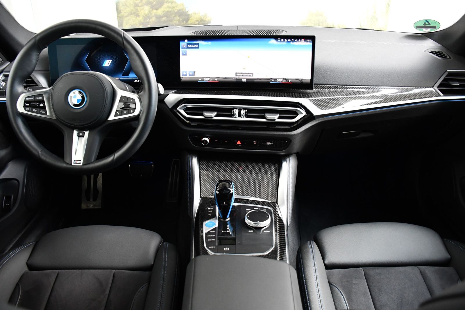 BMW i4 eDrive35 M Sport AHK ACC+ Glasdach Shadow