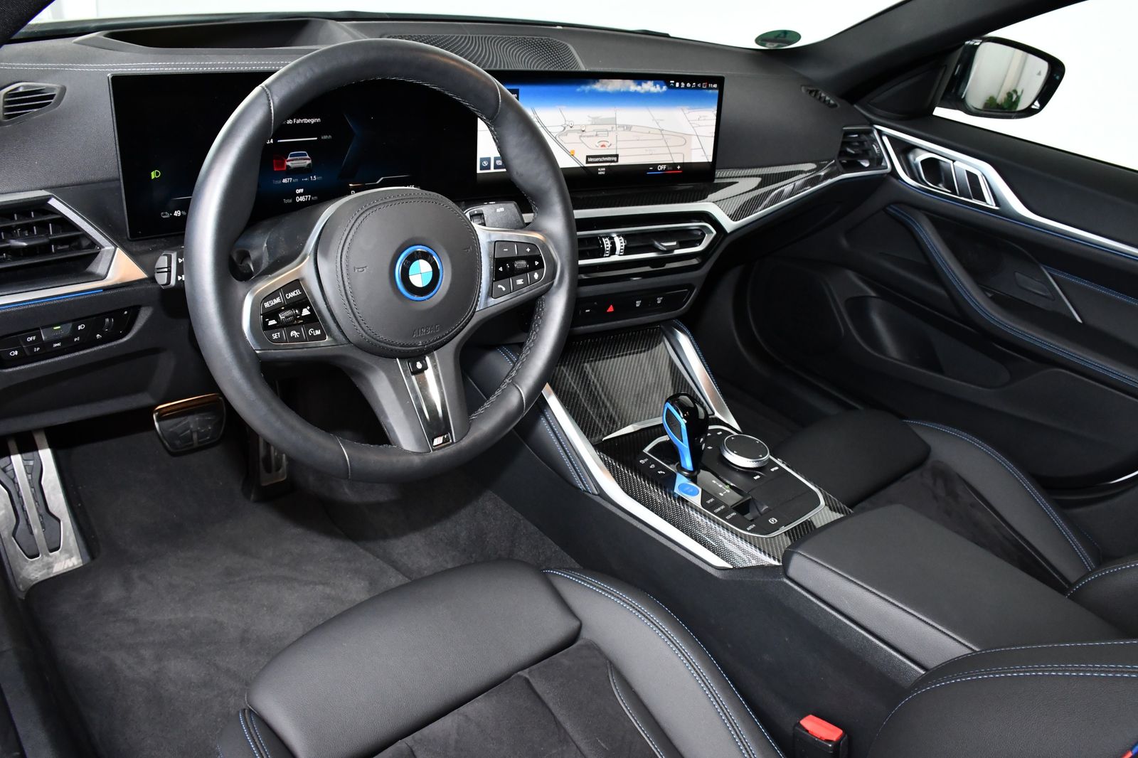 BMW i4 eDrive35 M Sport AHK ACC+ Glasdach Shadow