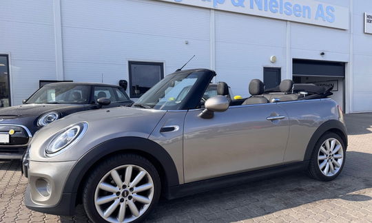 MINI Cooper 1,5 Essential Cabriolet aut. 2d