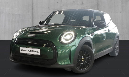 MINI Cooper SE  Classic Trim 3d