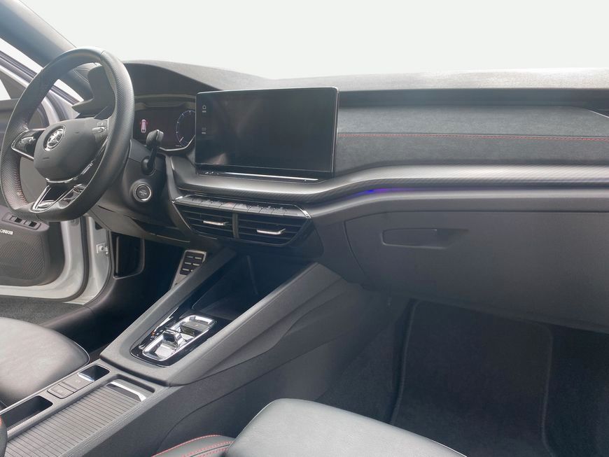 Skoda Octavia Combi 1.4 TSI iV DSG RS Panorama