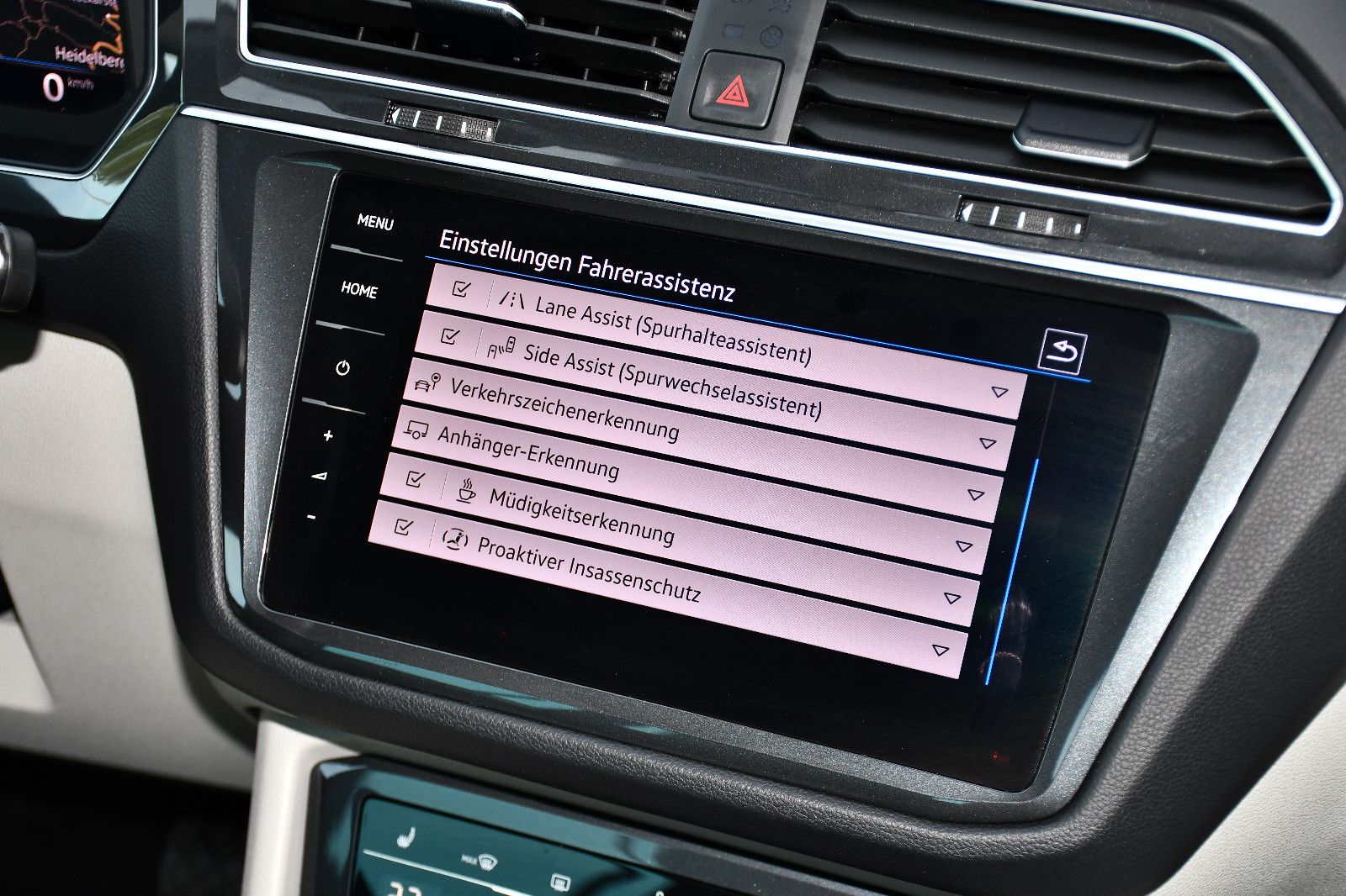 VW Tiguan Elegance 4Motion LED ACC Kamera Virtual C