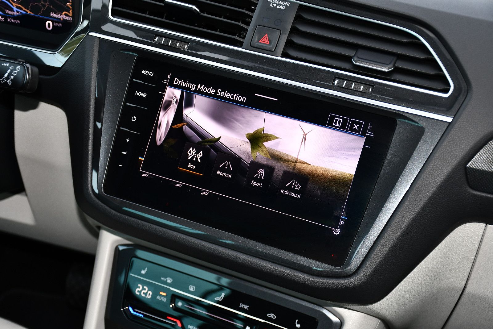 VW Tiguan Elegance 4Motion LED ACC Kamera Virtual C