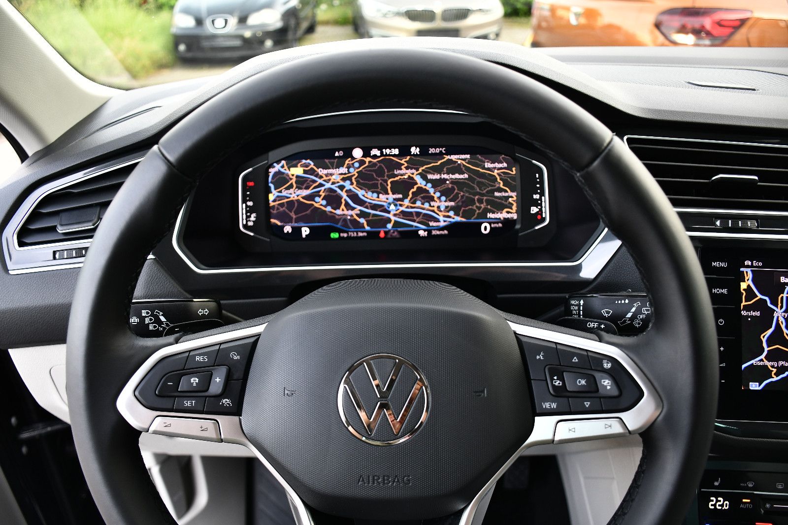 VW Tiguan Elegance 4Motion LED ACC Kamera Virtual C