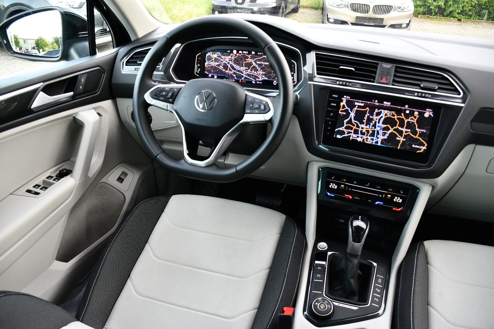 VW Tiguan Elegance 4Motion LED ACC Kamera Virtual C