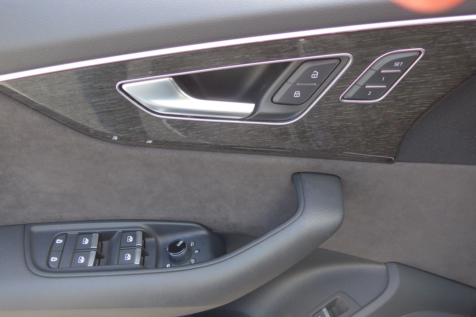 Audi Q8 50 TDi S-Line AHK ACC Kamera Standheiz HeadUp