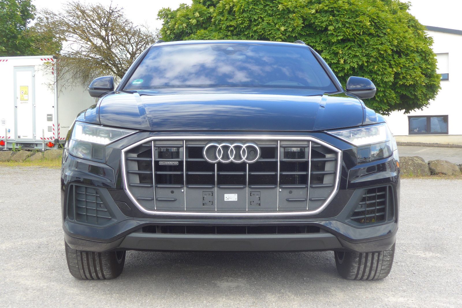 Audi Q8 50 TDi S-Line AHK ACC Kamera Standheiz HeadUp