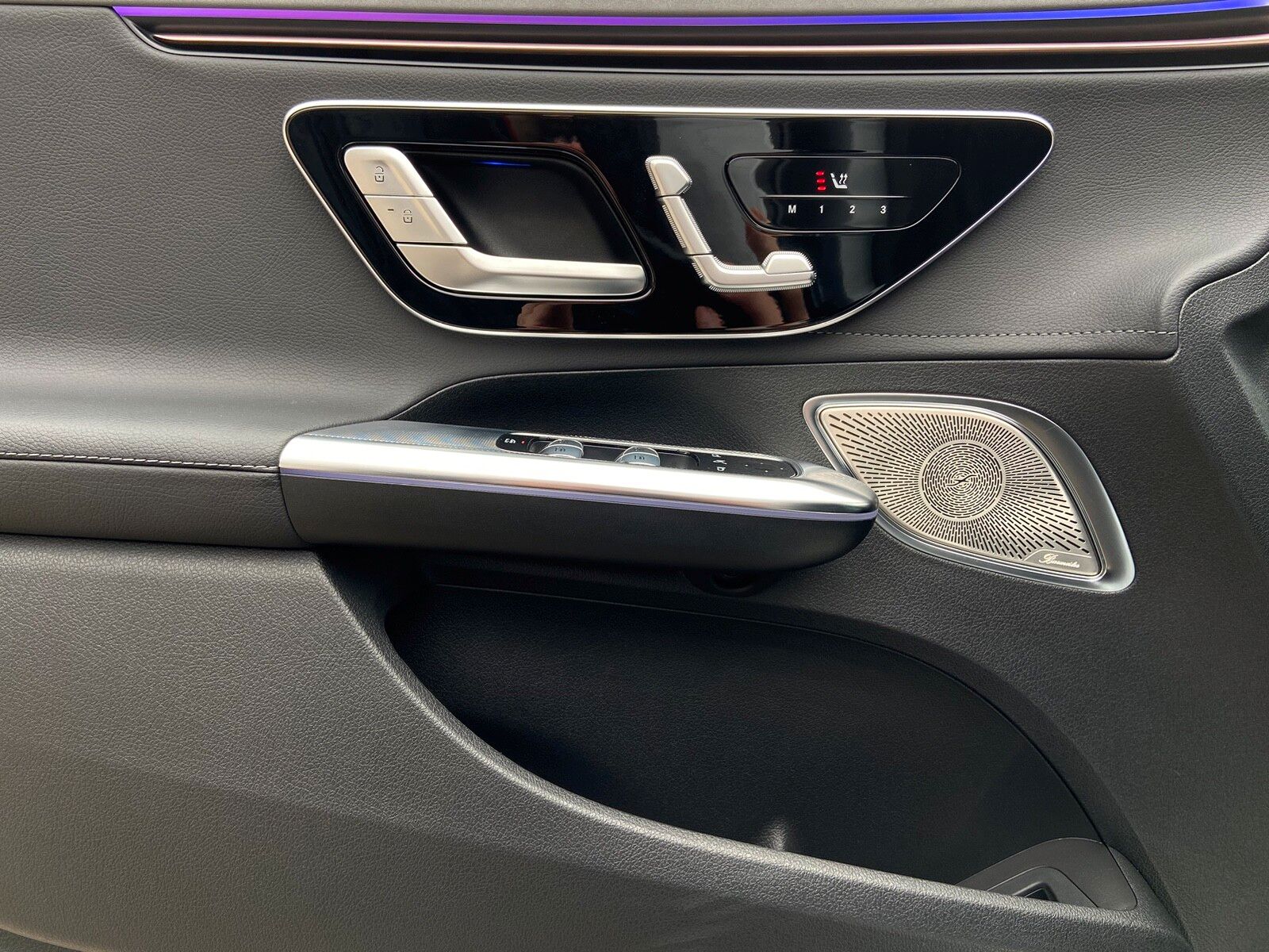 Mercedes EQE350+ Premium HuD AHK HA-Lenkung NP92.689,-