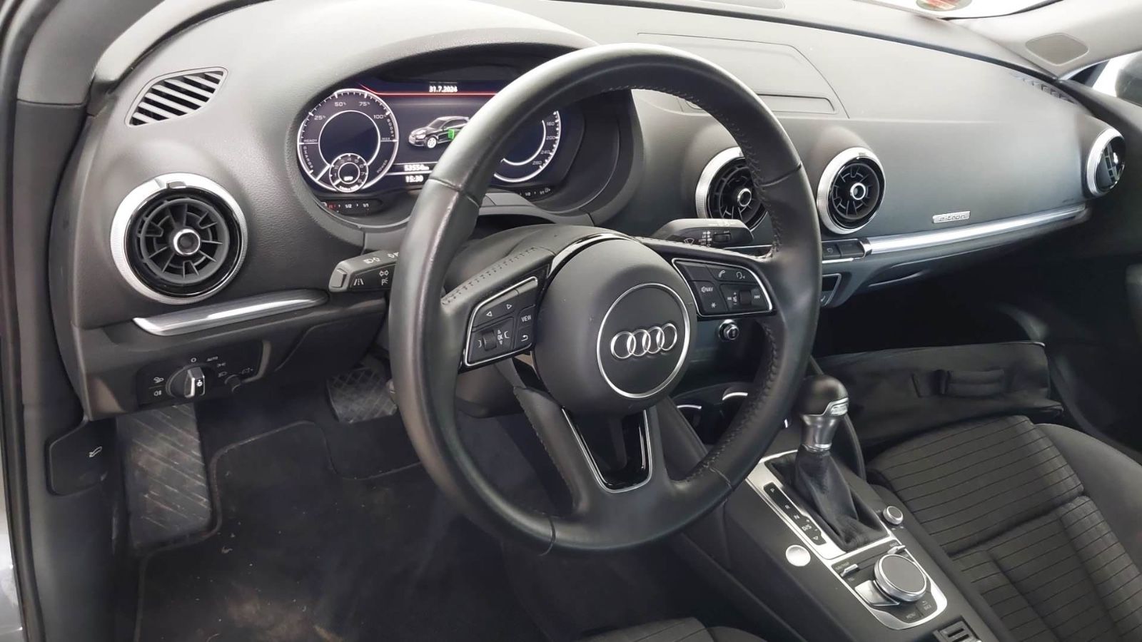 Audi A3 Sportback 40 e-tron sport S-tronic Virtual