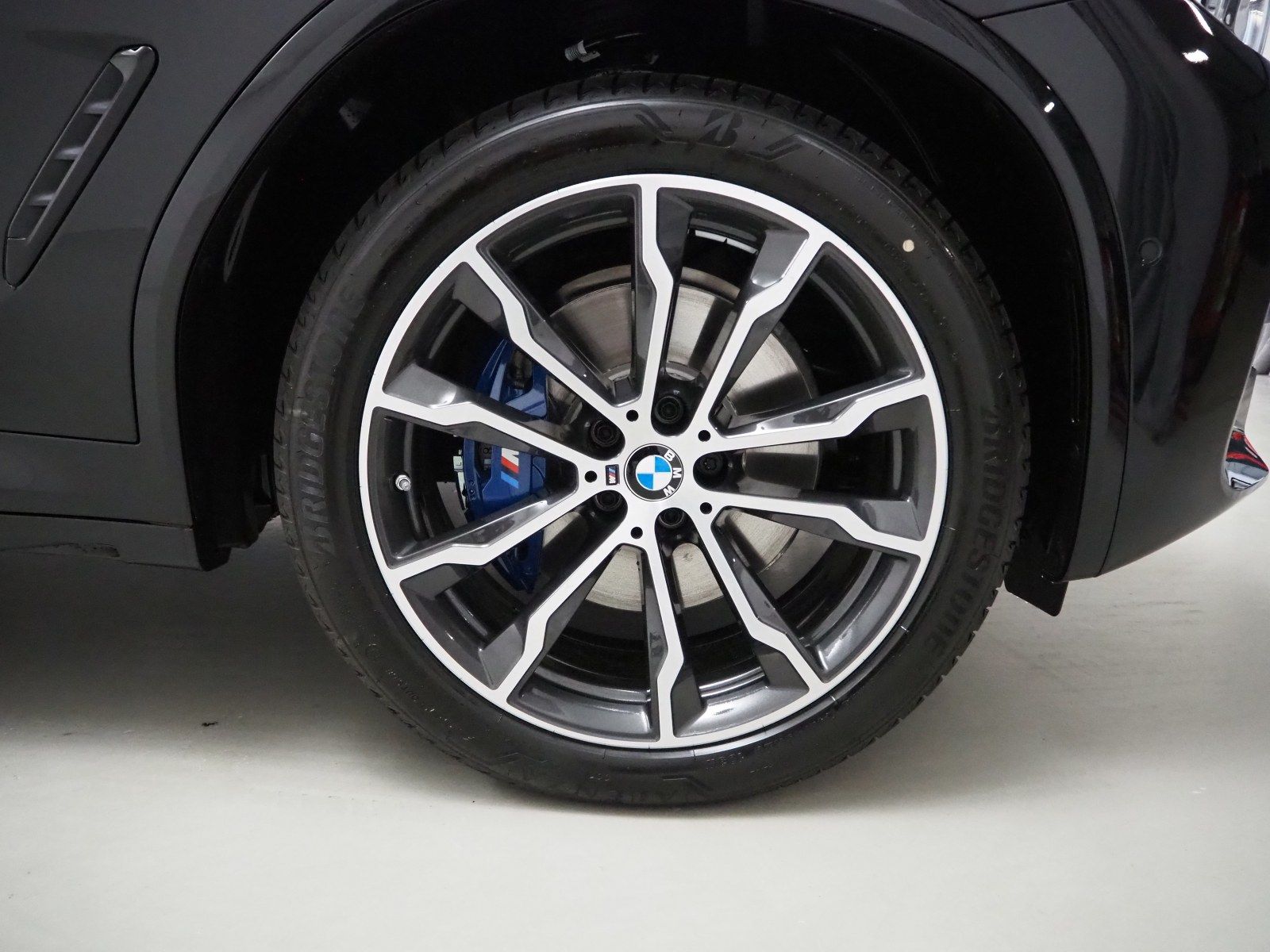 BMW X3 xDrive 30d (M-Sport 360° Navi LED AHK HUD)