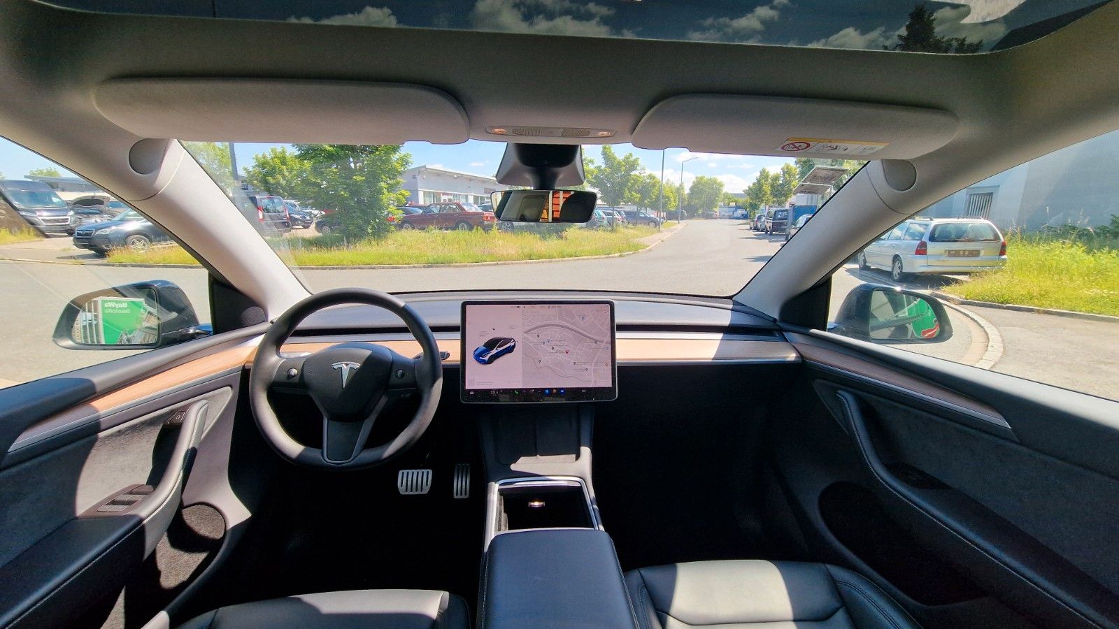 Tesla Model Y Performance Dual Motor AWD AMD Ryzen