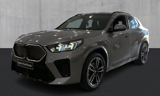 BMW iX2 eDrive20 M-Sport 5d