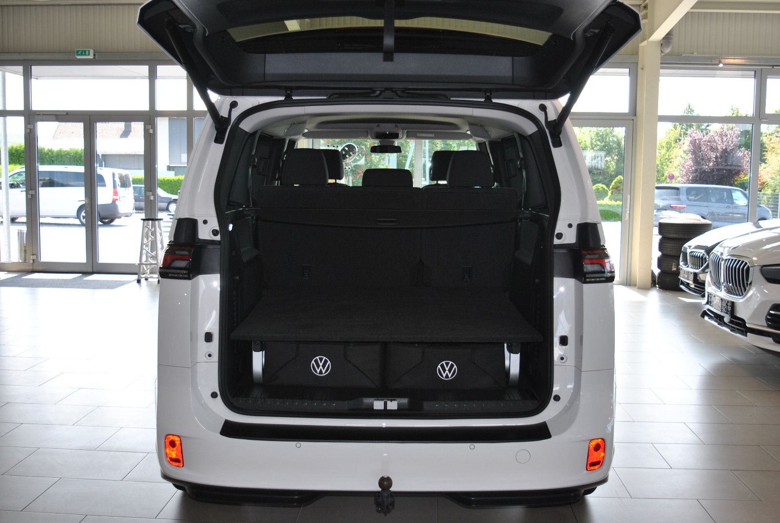 VW ID.Buzz  Bus 150 kW Pro AHK Matrix-LED 360° ACC
