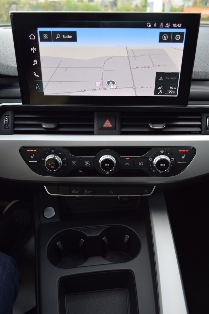 Audi A4 Avant 35 TFSI LED NAVI TEMPOMAT ALLWETTER
