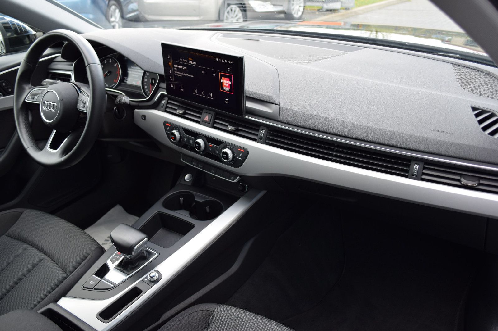 Audi A4 Avant 35 TFSI LED NAVI TEMPOMAT ALLWETTER