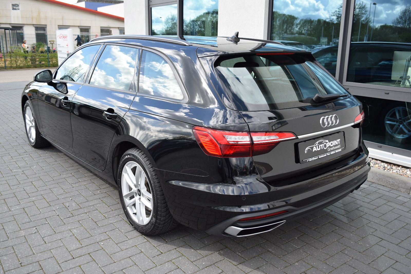Audi A4 Avant 35 TFSI LED NAVI TEMPOMAT ALLWETTER