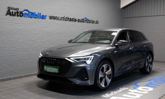 Audi e-tron 55 S-line quattro 5d