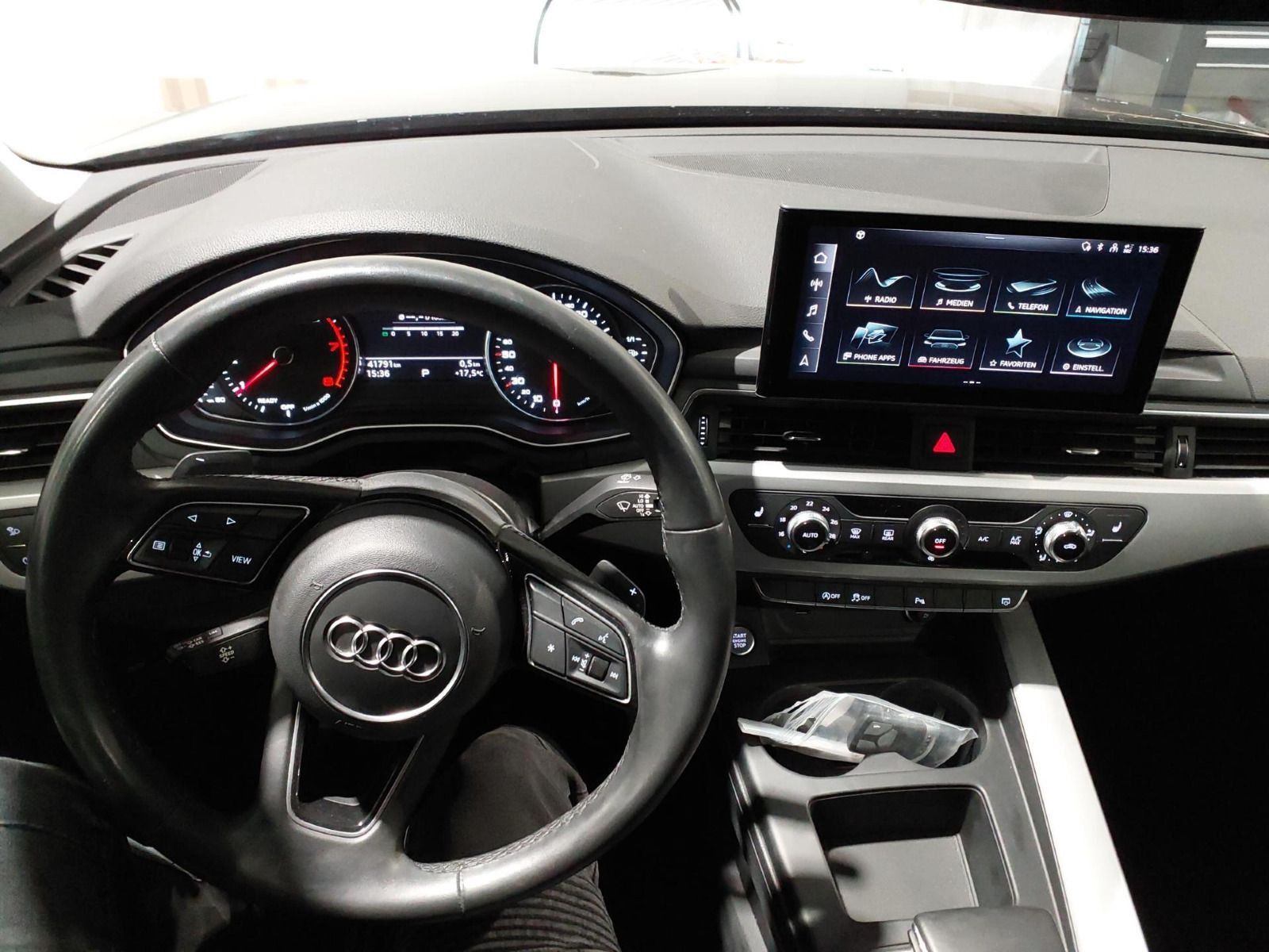 Audi A4 Avant 35 TFSI S tronic Navi SHZ Alu Keyless