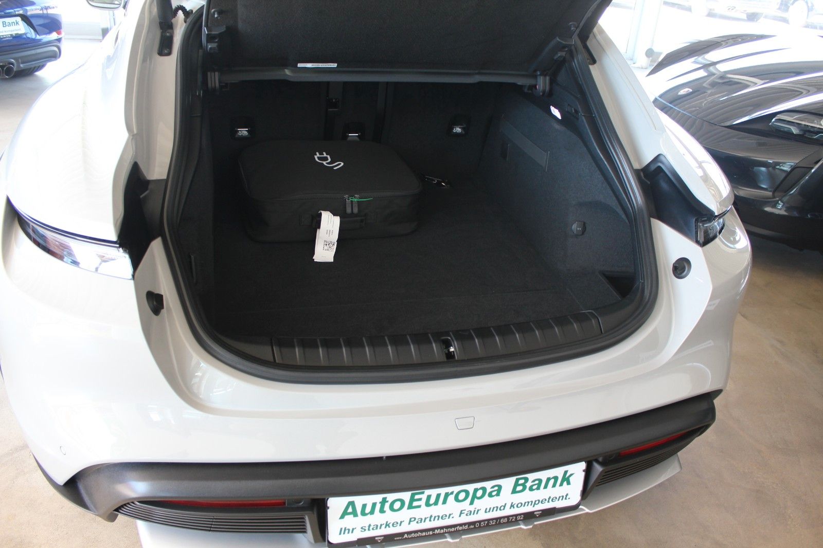 Porsche Taycan 4 Cross Turismo SportChrono/HeadUp/Pano