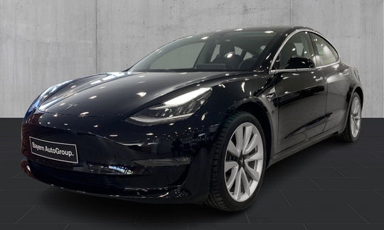 Tesla Model 3 Long Range AWD 4d