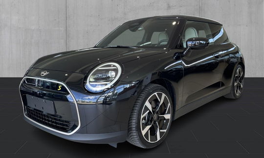 MINI Cooper SE Favoured Trim XL 3d