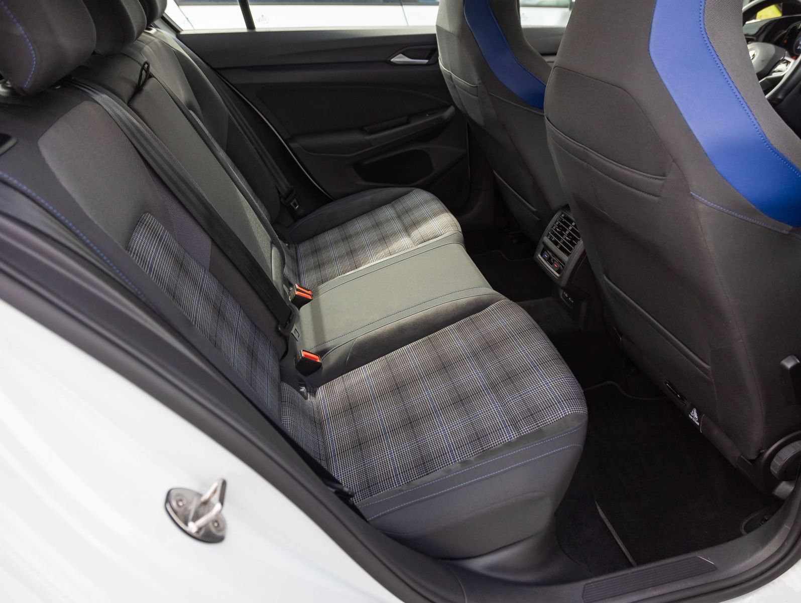 VW Golf VIII GTE 1.4 eHybrid DSG Navi LED Digital C