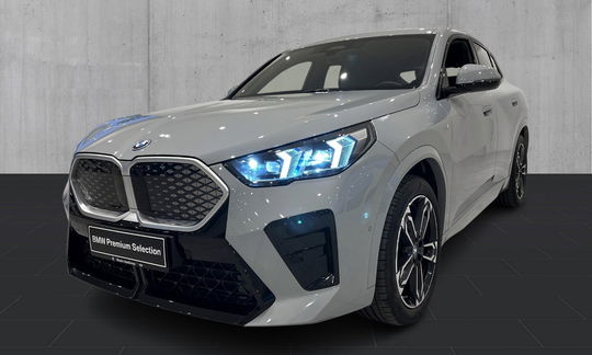 BMW iX2  eDrive20 M-Sport 5d