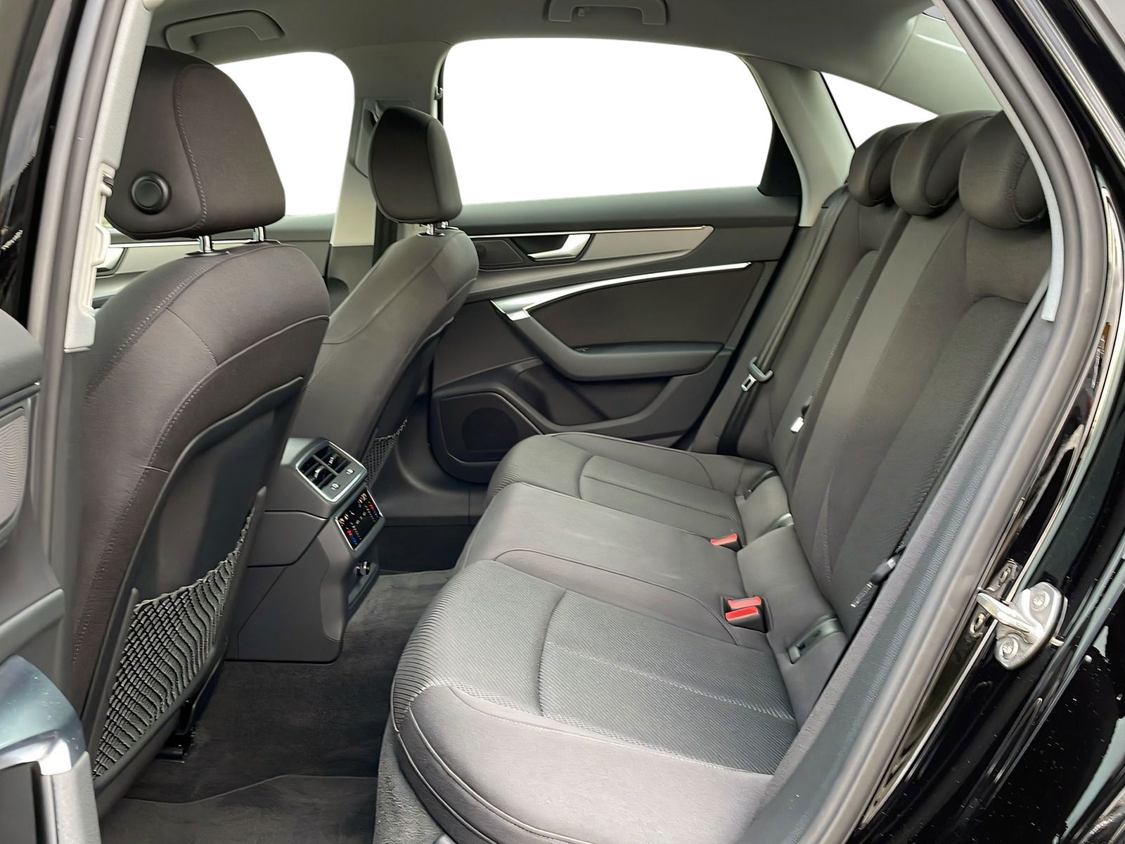 Audi A6 Limousine 50 TFSI e - 299 hk PHEV quattro ultra S tronic