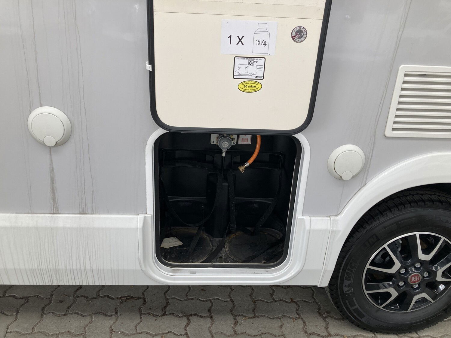 x-Autocamper Roller team Kronos 285 TL