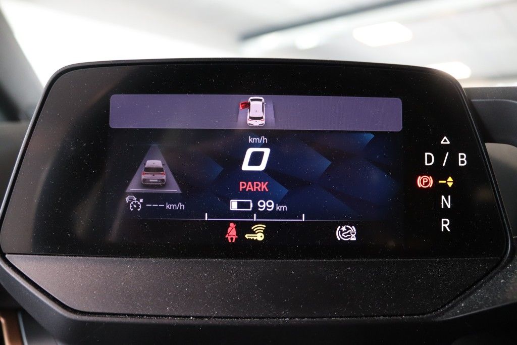 Cupra Born Wärmepumpe-CCS-Sportsitze-Navi-Pilot M-LED-