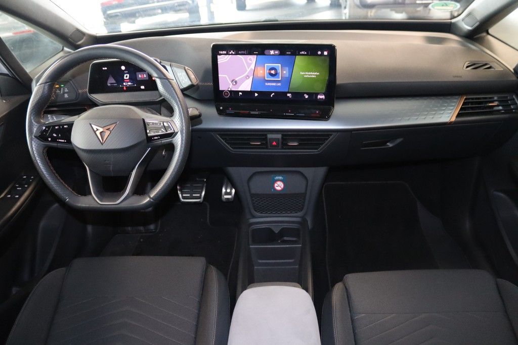 Cupra Born Wärmepumpe-CCS-Sportsitze-Navi-Pilot M-LED-