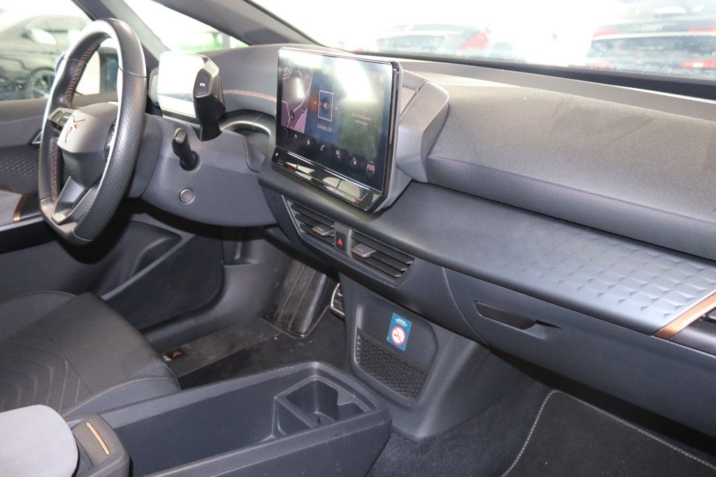 Cupra Born Wärmepumpe-CCS-Sportsitze-Navi-Pilot M-LED-
