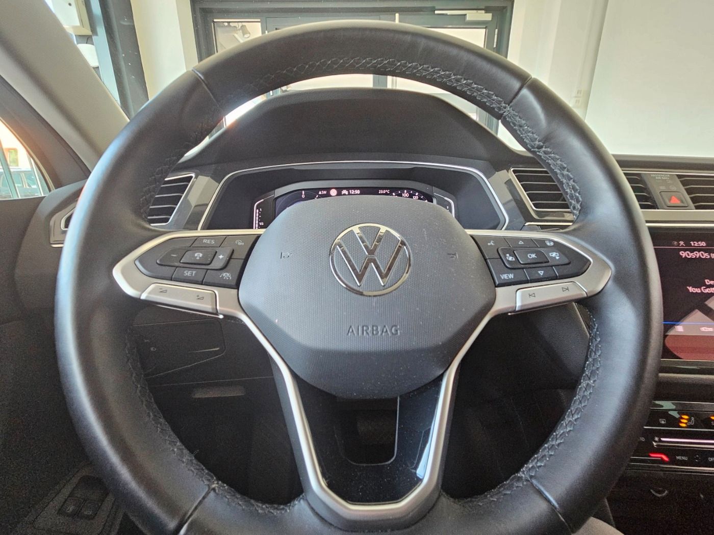 VW Tiguan Elegance 1.4 Hybrid AHK Panoramadach Kame