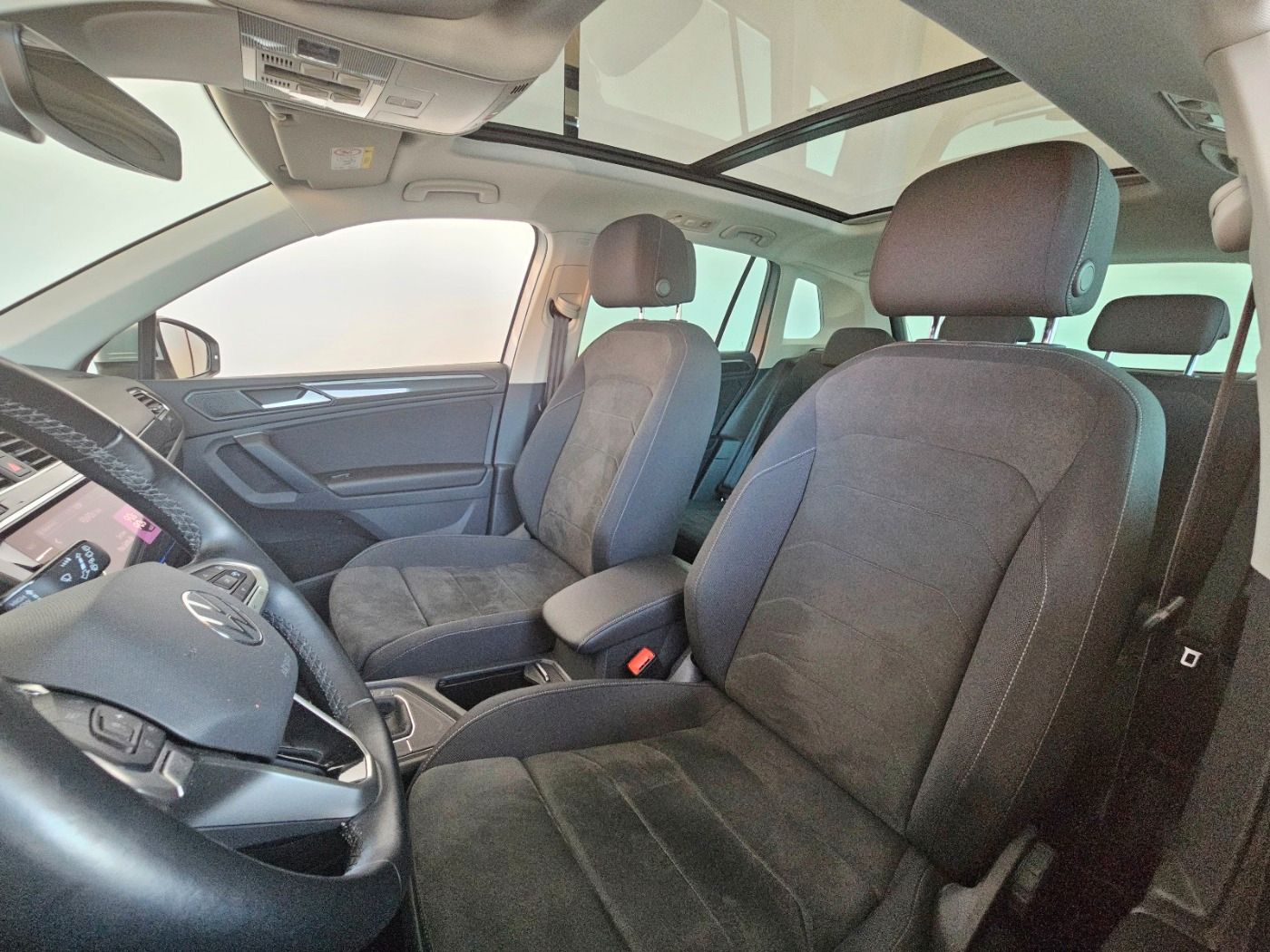 VW Tiguan Elegance 1.4 Hybrid AHK Panoramadach Kame