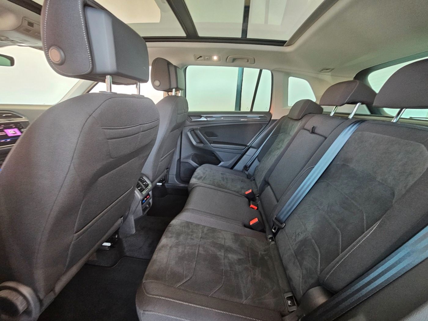 VW Tiguan Elegance 1.4 Hybrid AHK Panoramadach Kame