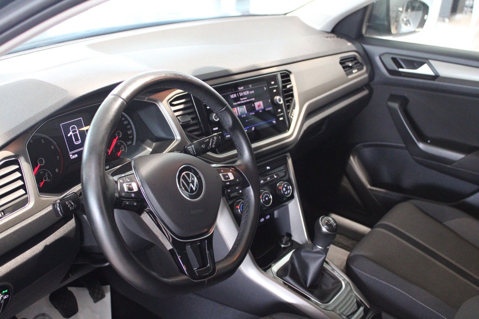 VW T-Roc 1.0 TSI Style *PDC *CARPLAY*