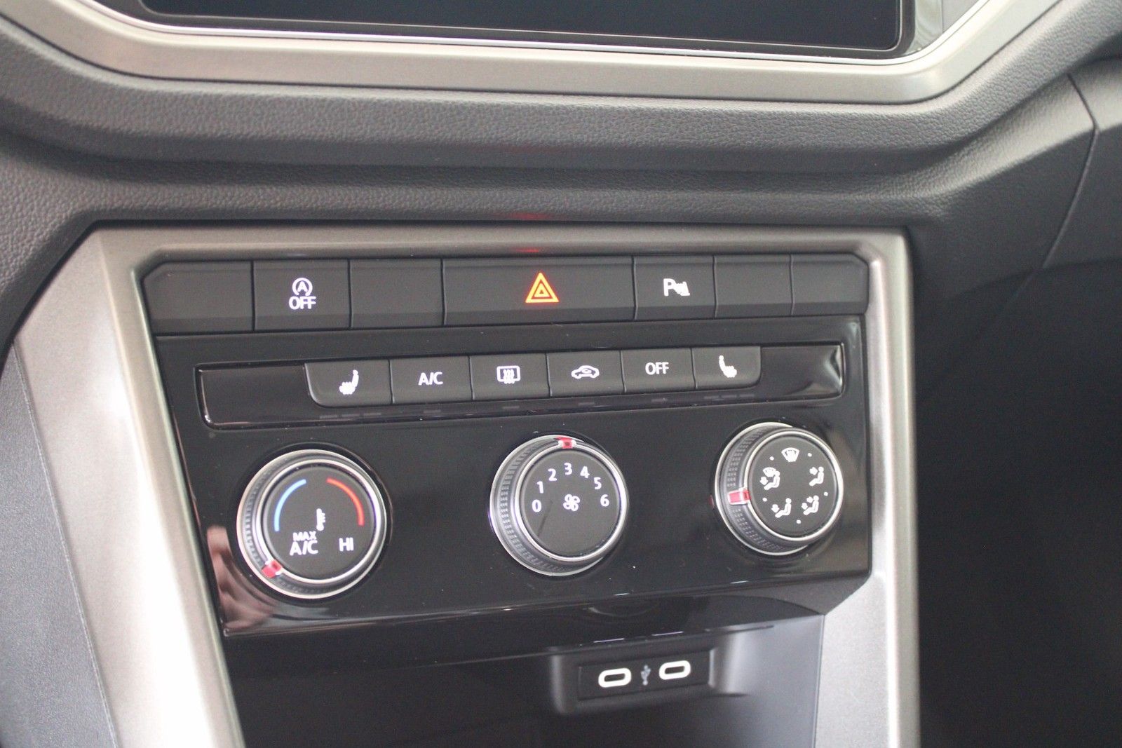 VW T-Roc 1.0 TSI Style *PDC *CARPLAY*