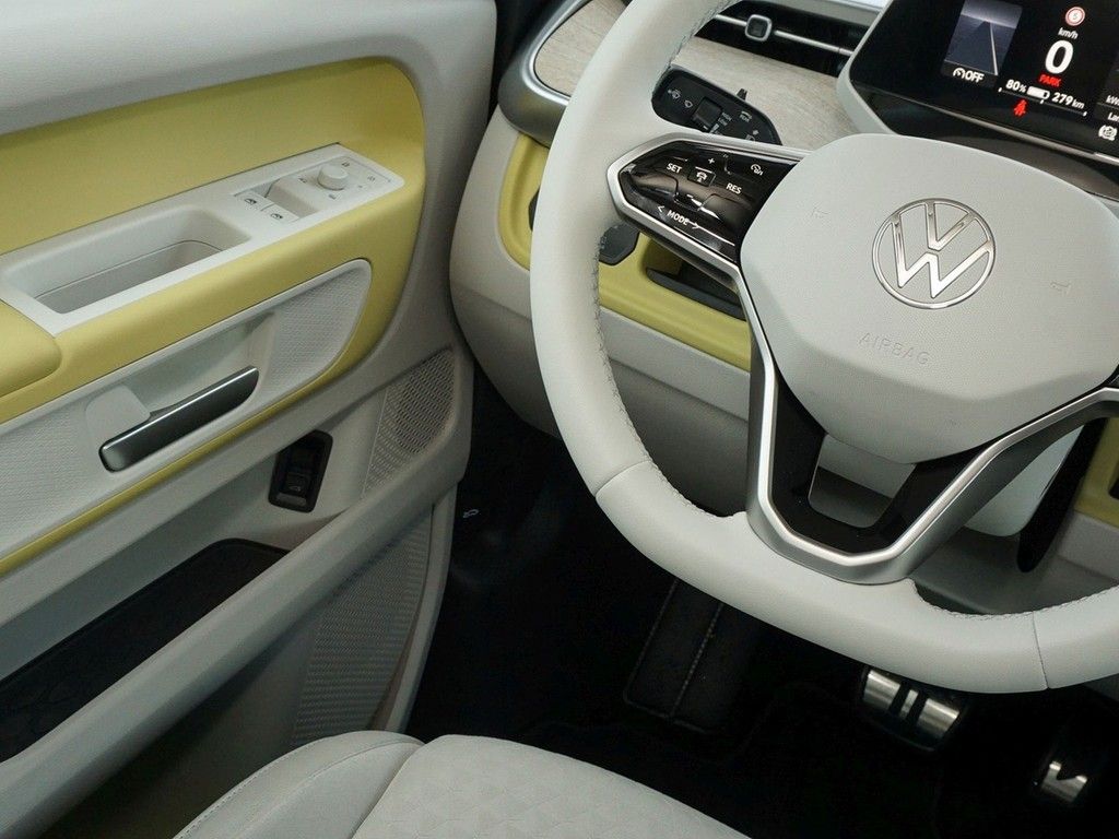 VW ID.Buzz PRO