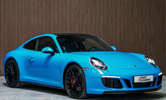 Porsche 911 Carrera GTS Carrera 4 GTS 3.0 - 450 HK PDK