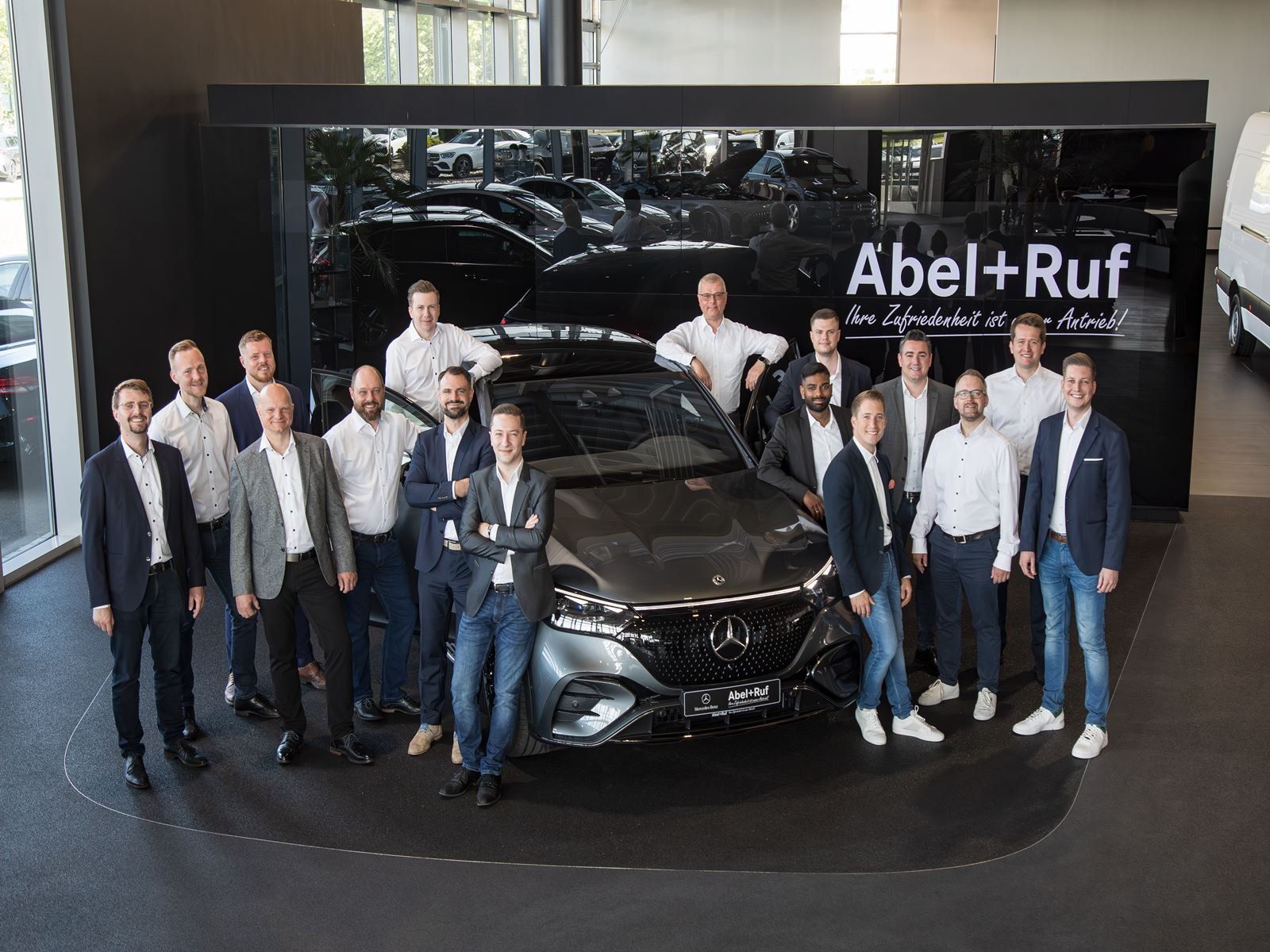 Mercedes EQE350+ AMG+MBUX+DIGITAL+NIGHT+Burmester-3D+AHK