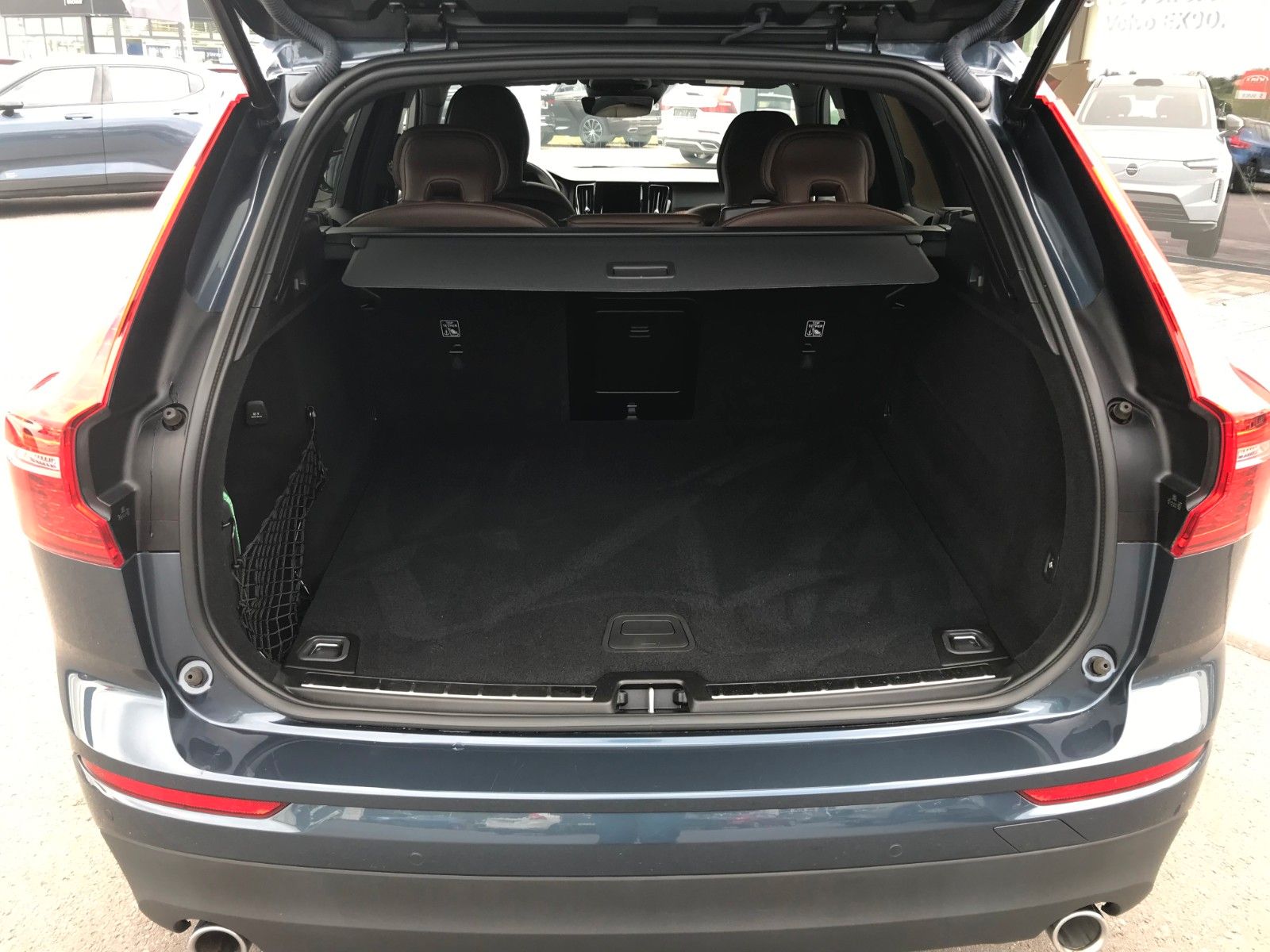 Volvo XC60 B4 Momentum Pro