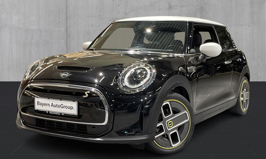 MINI Cooper SE  Classic Trim 3d