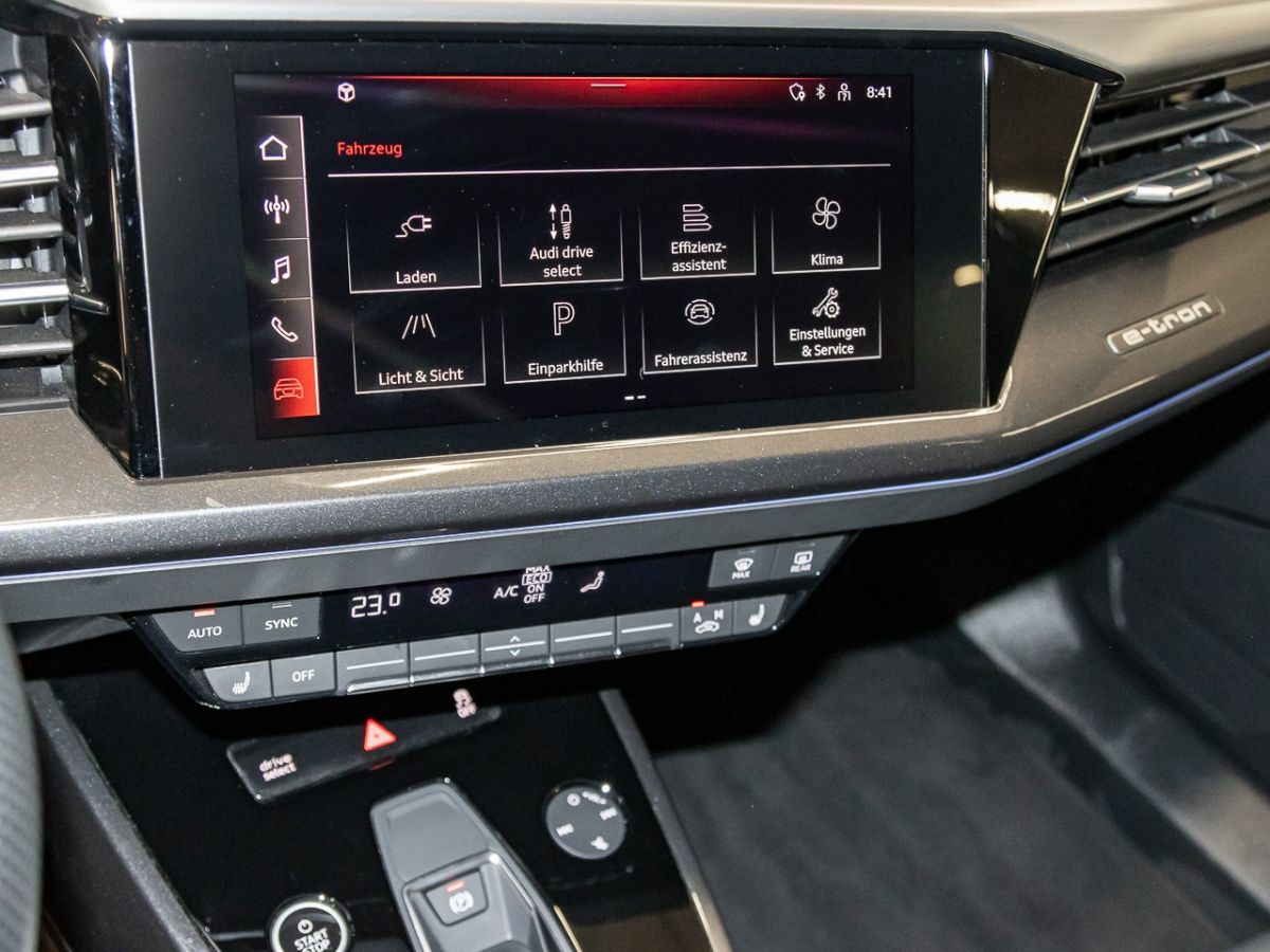 Audi e-tron line Matrix PDC Pano SH
