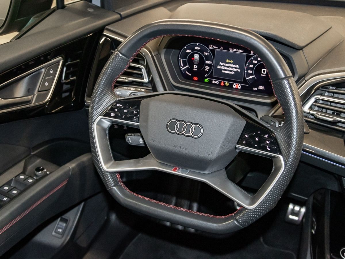 Audi e-tron line Matrix PDC Pano SH
