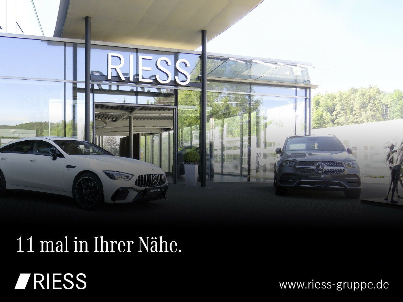 Mercedes EQC400 4M AMG Sport Distr HUD Schiebe Tritt